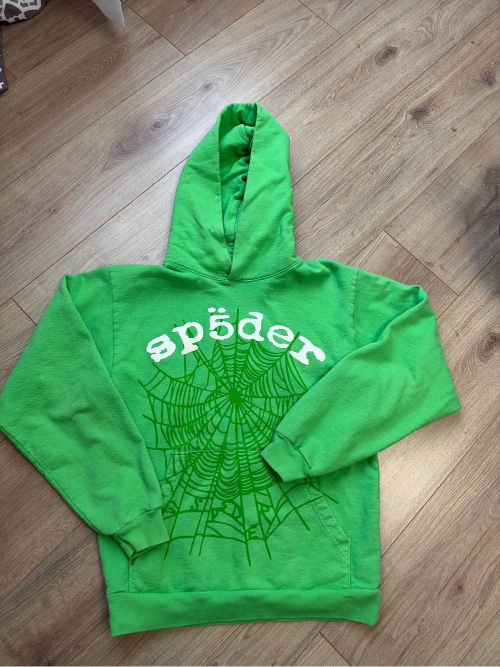 Sp5der Green Graphic Spider Web Hoodie for Men-good condition